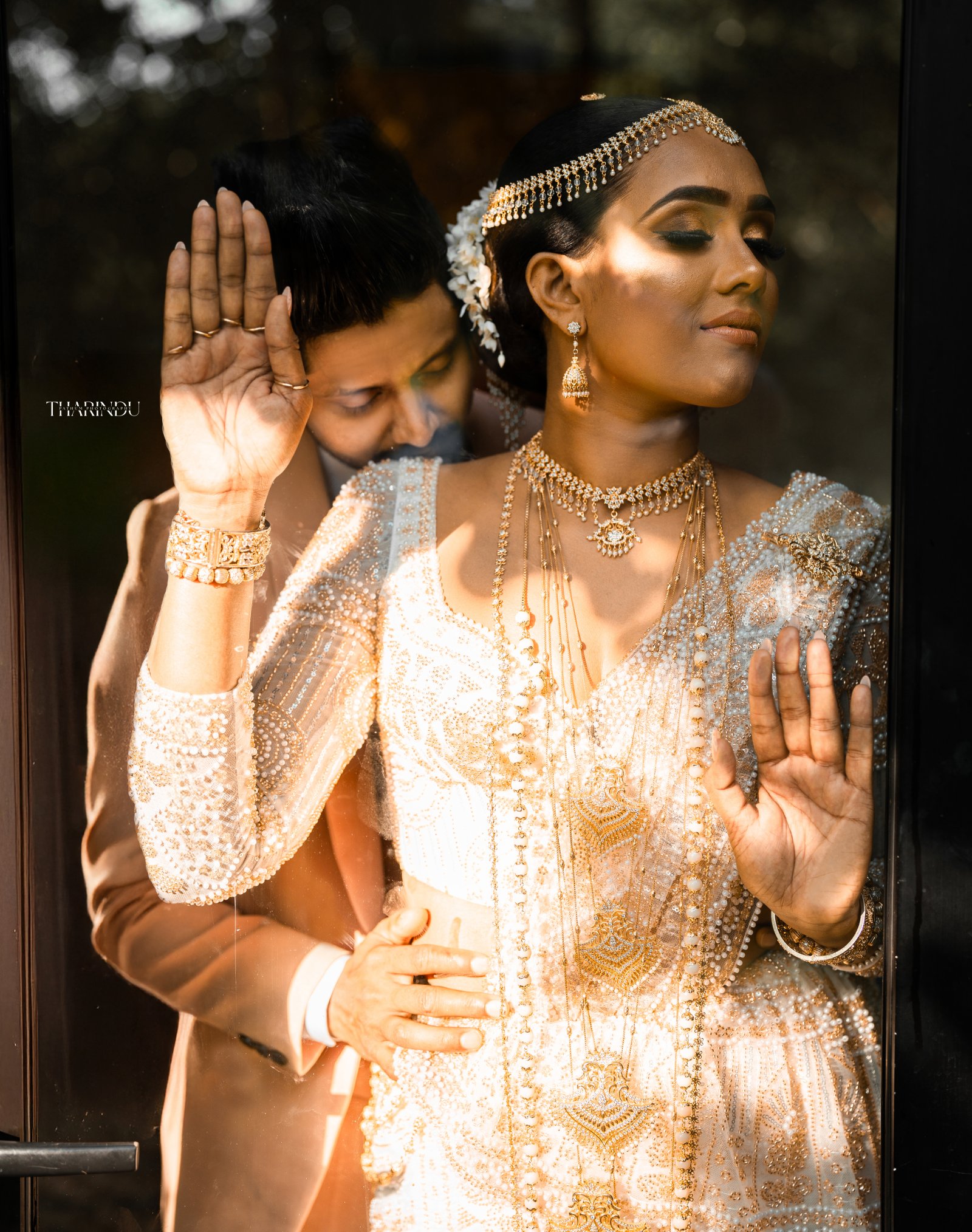 Samith & Ishani Wedding in Lake Side Gampaha